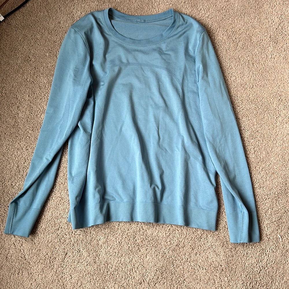 Swiftly Relaxed Long-Sleeve Shirt